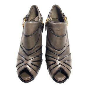 Louis Vuitton Grey Leather Marlene Peep Toe Size 35 US 5 Ankle Booties Heels